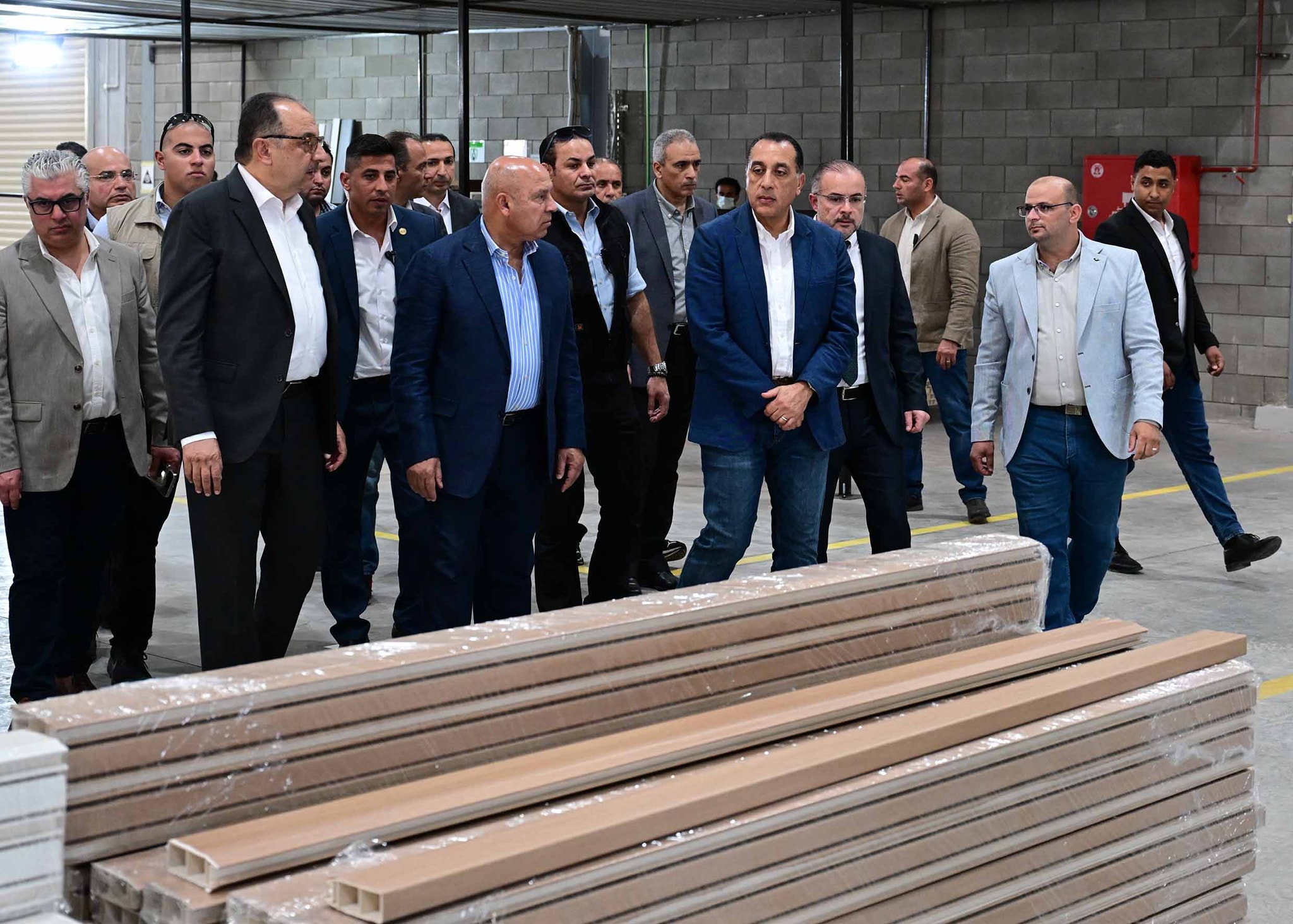 رئيس الوزراء يفتتح مصنع بونالو للصناعات البلاستيكية