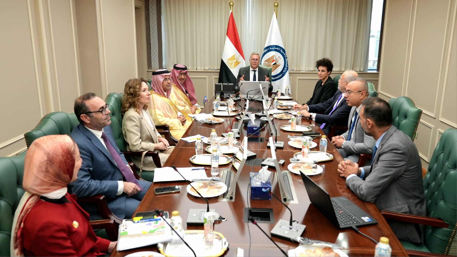 اجتماع أعضاء اللجنة العليا لمؤتمر ومعرض إيجبس 2026