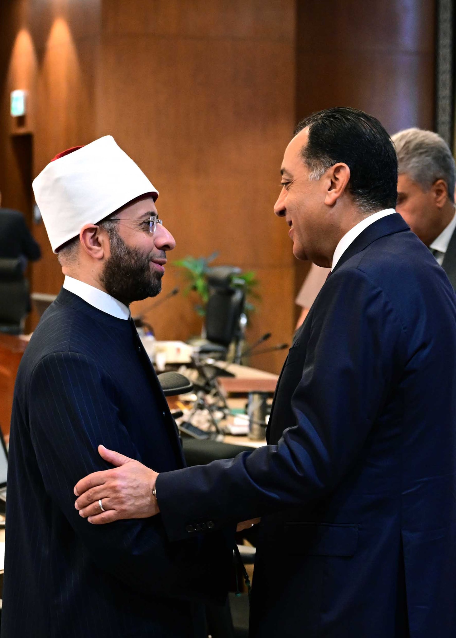 رئيس الوزراء يترأس الاجتماع الأسبوعي للحكومة