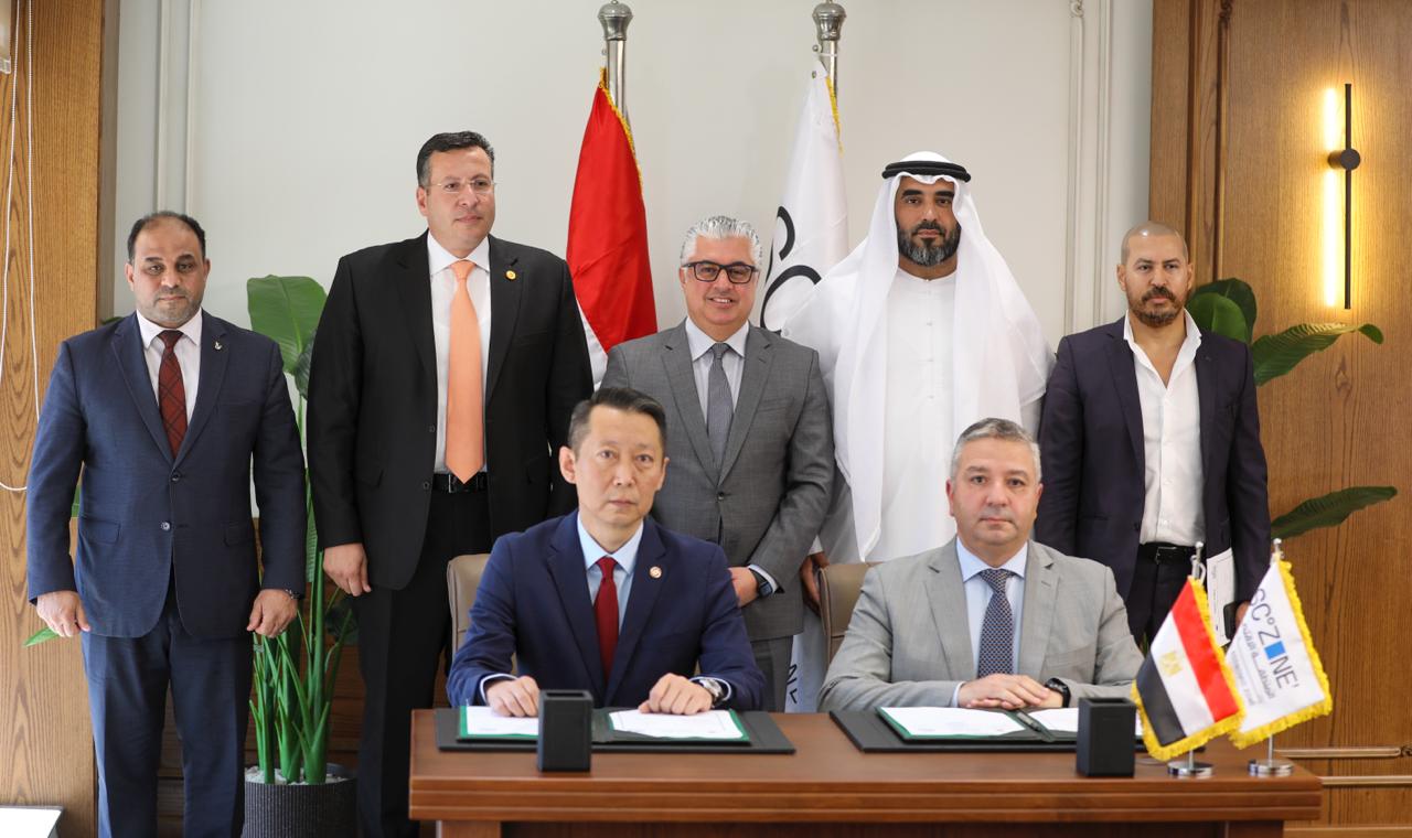 توقيع بروتوكول تعاون بين مجموعة كيميت للصناعات والقلعة رد فلاج