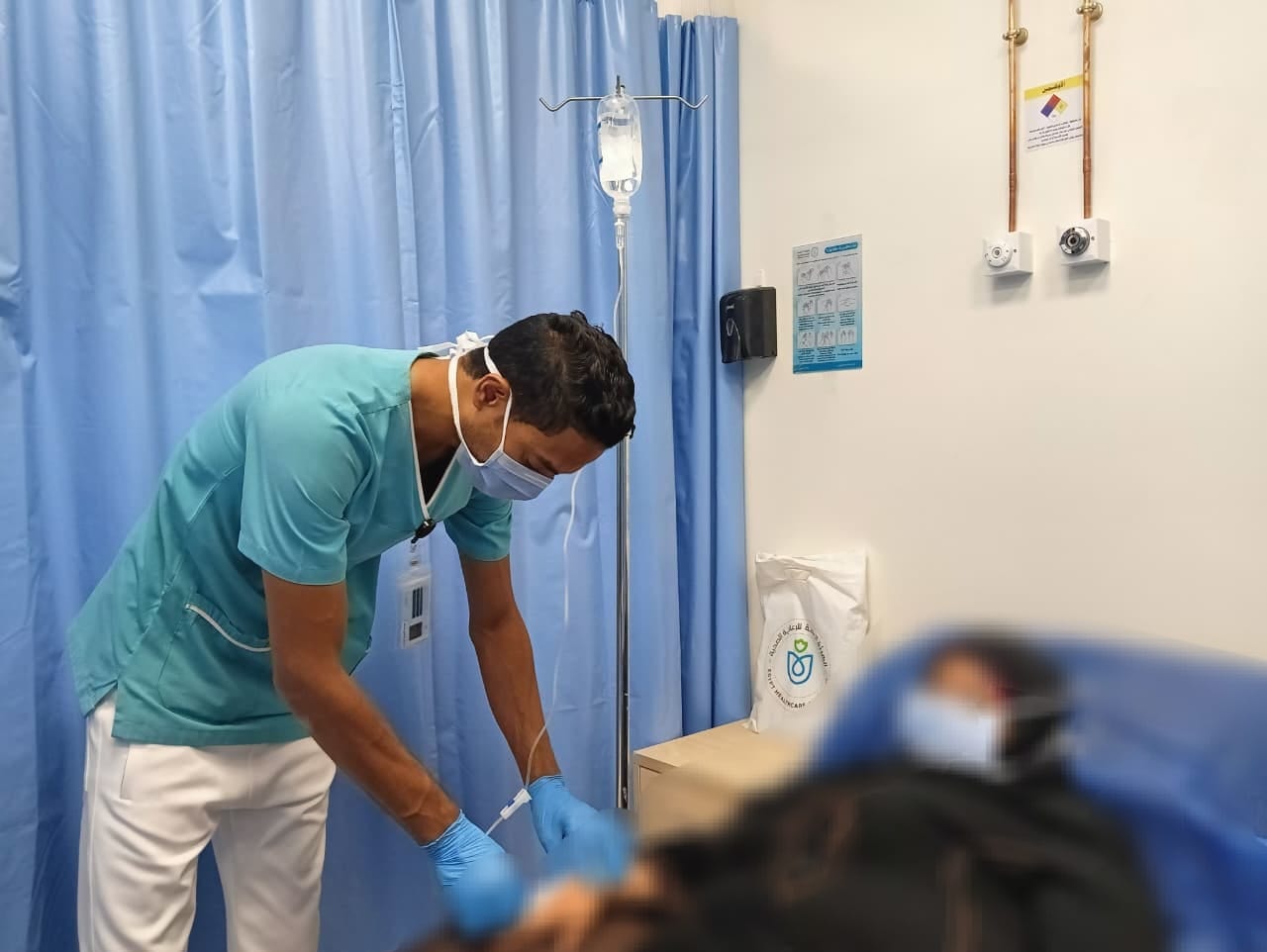 بدء تشغيل وحدة الأورام الجديدة بمجمع الفيروز الطبي