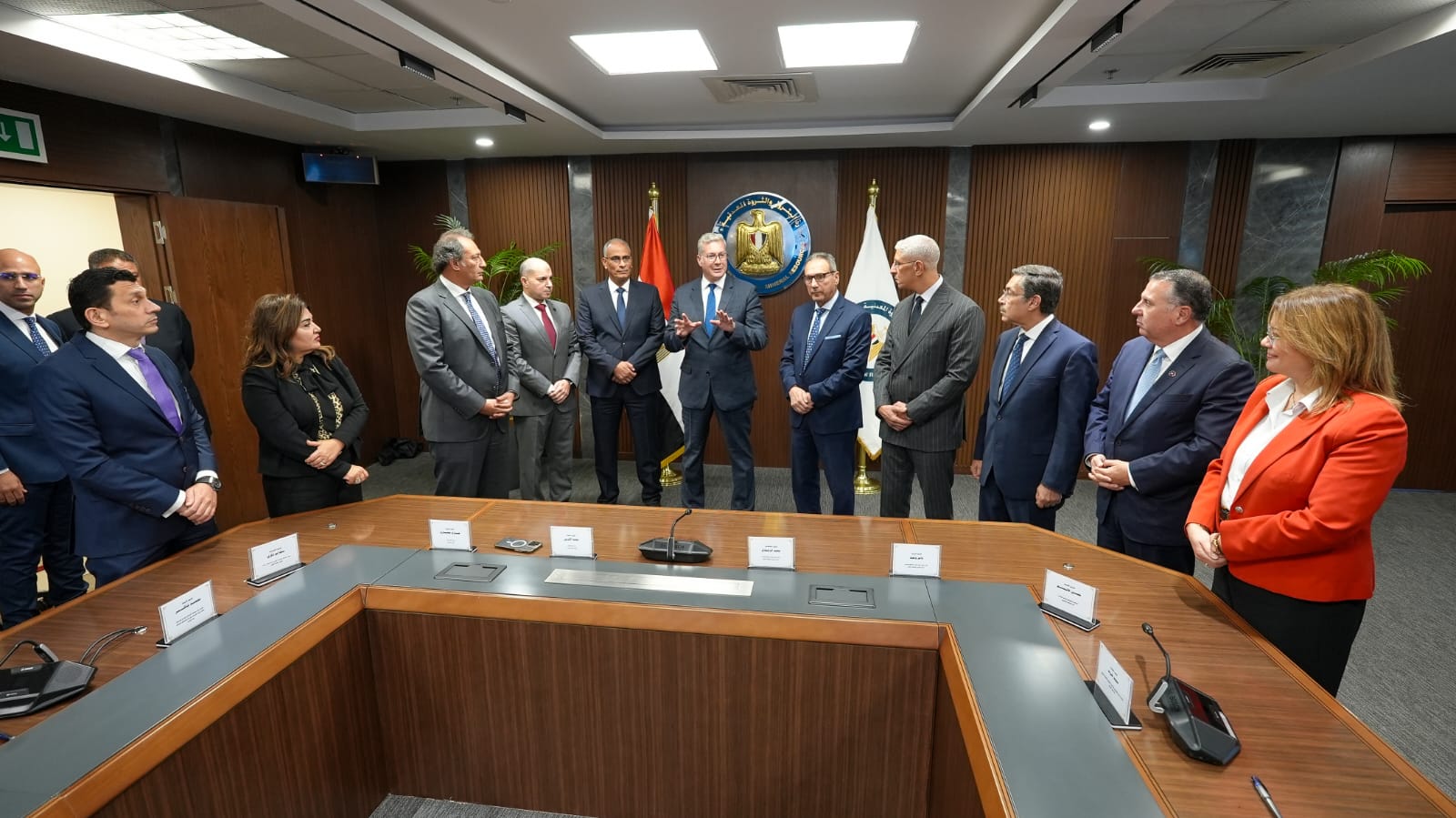 وزير البترول يشهد توقيع عقد تمويل مشروع الإيثانول الحيوي