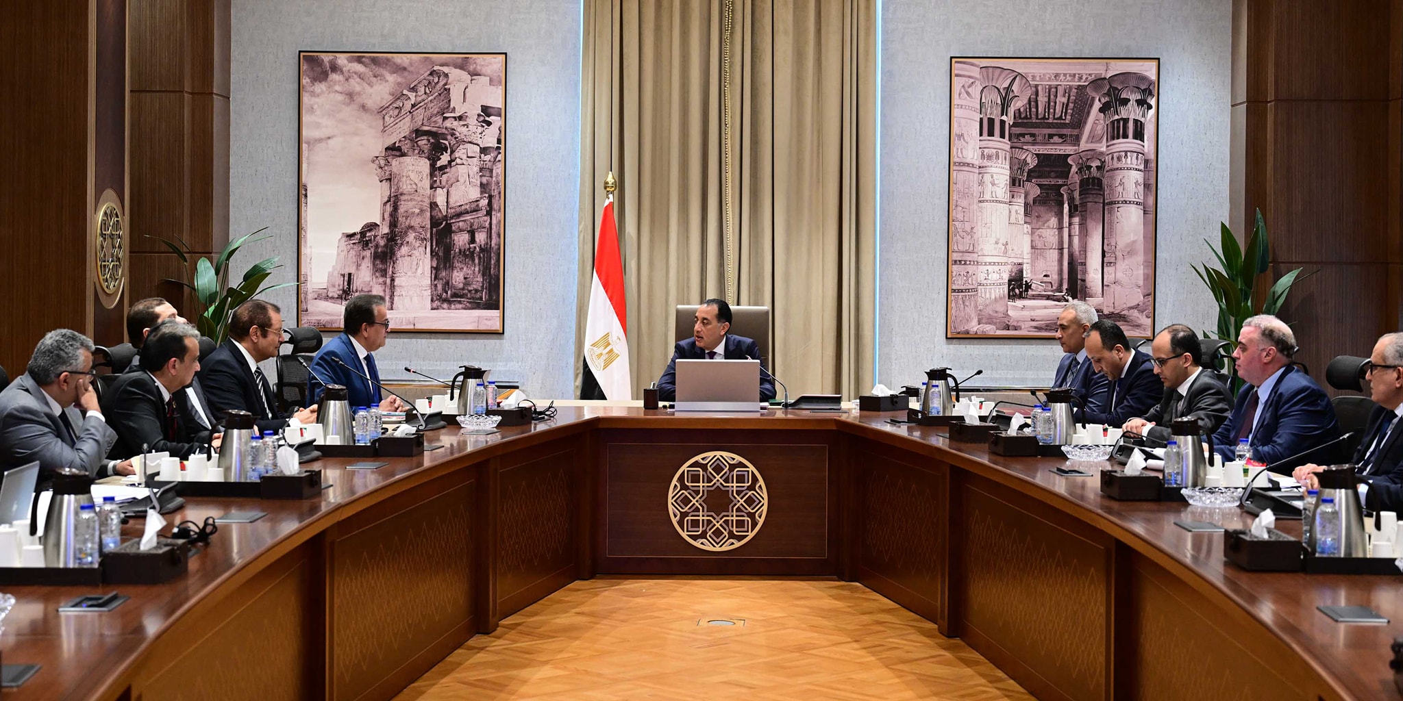 مدبولي يتابع تطبيق المرحلة الثانية لمنظومة التأمين الصحي