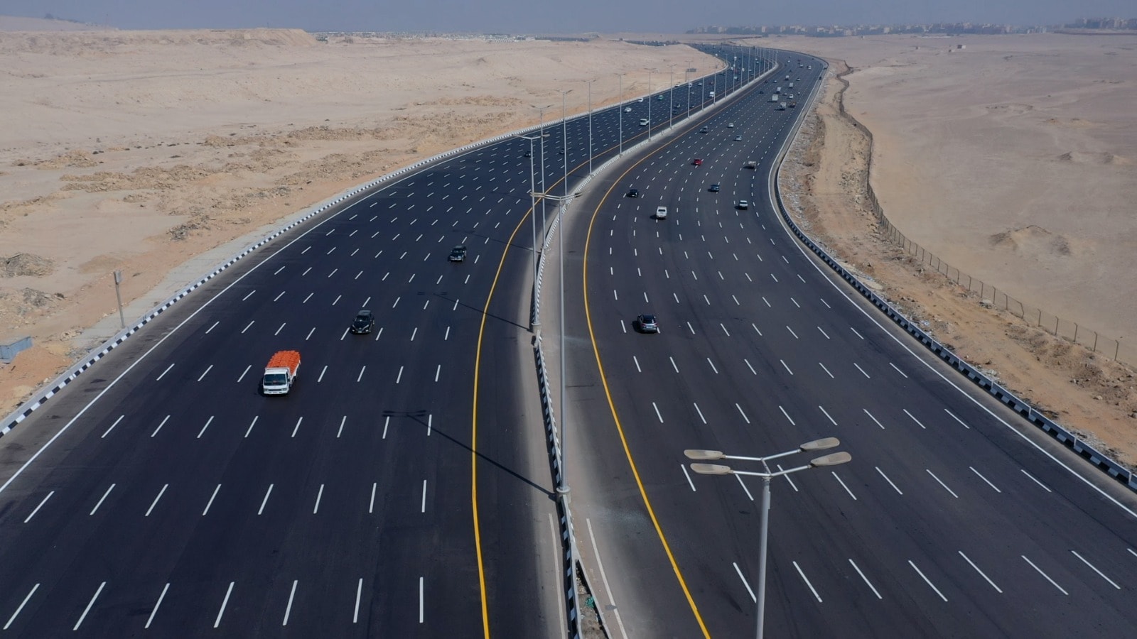 جاهزية الطريق الدائري والمحاور الرئيسية المؤدية إلى المتحف