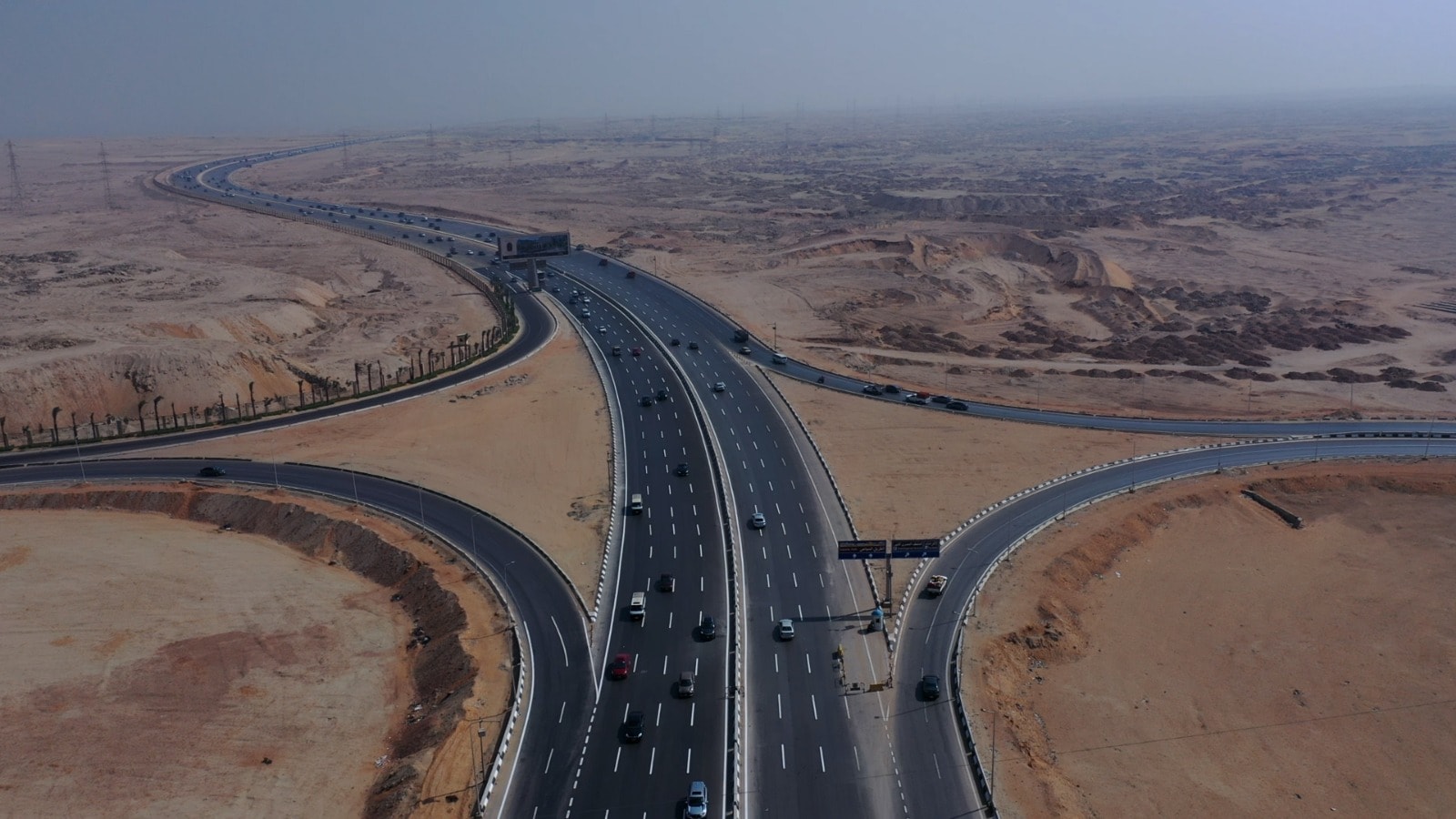 جاهزية الطريق الدائري والمحاور الرئيسية المؤدية إلى المتحف