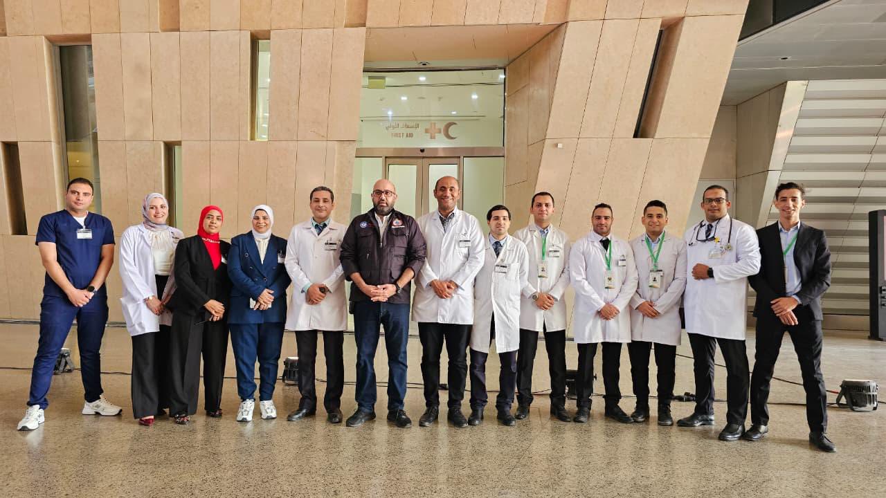 وزير الصحة يتابع تنفيذ خطة التأمين الطبي لافتتاح المتحف