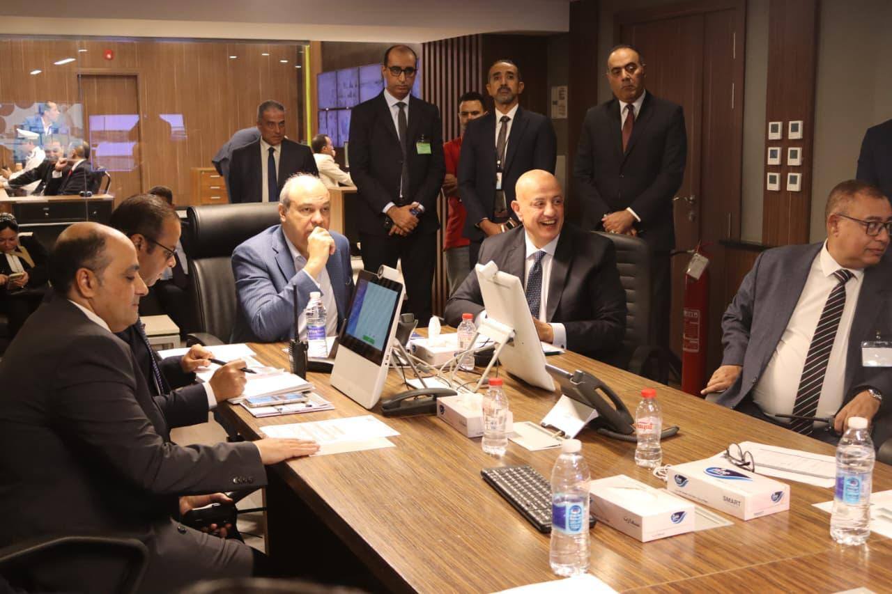 مطارا القاهرة وسفنكس الدوليين يشهدان حركة تشغيل مكثفة