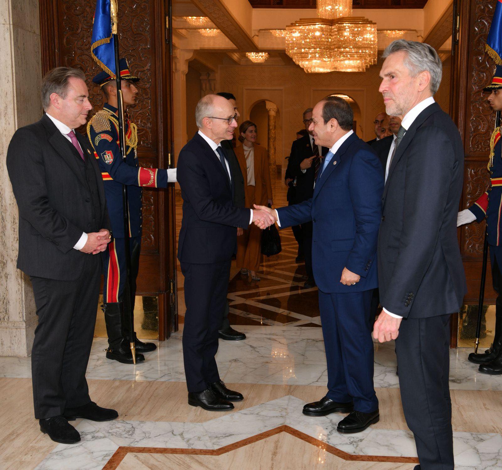 السيسي يستقبل رؤساء وزراء لوكسمبورج وهولندا وبلجيكا 