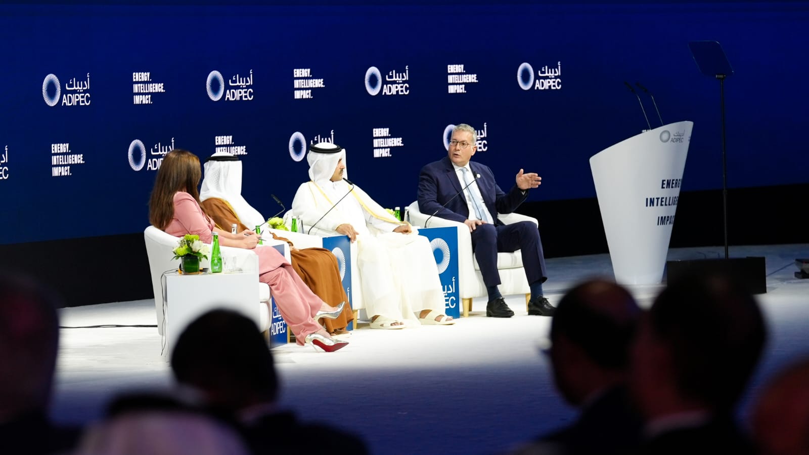 افتتاح مؤتمر ومعرض أديبك 2025 بأبوظبي