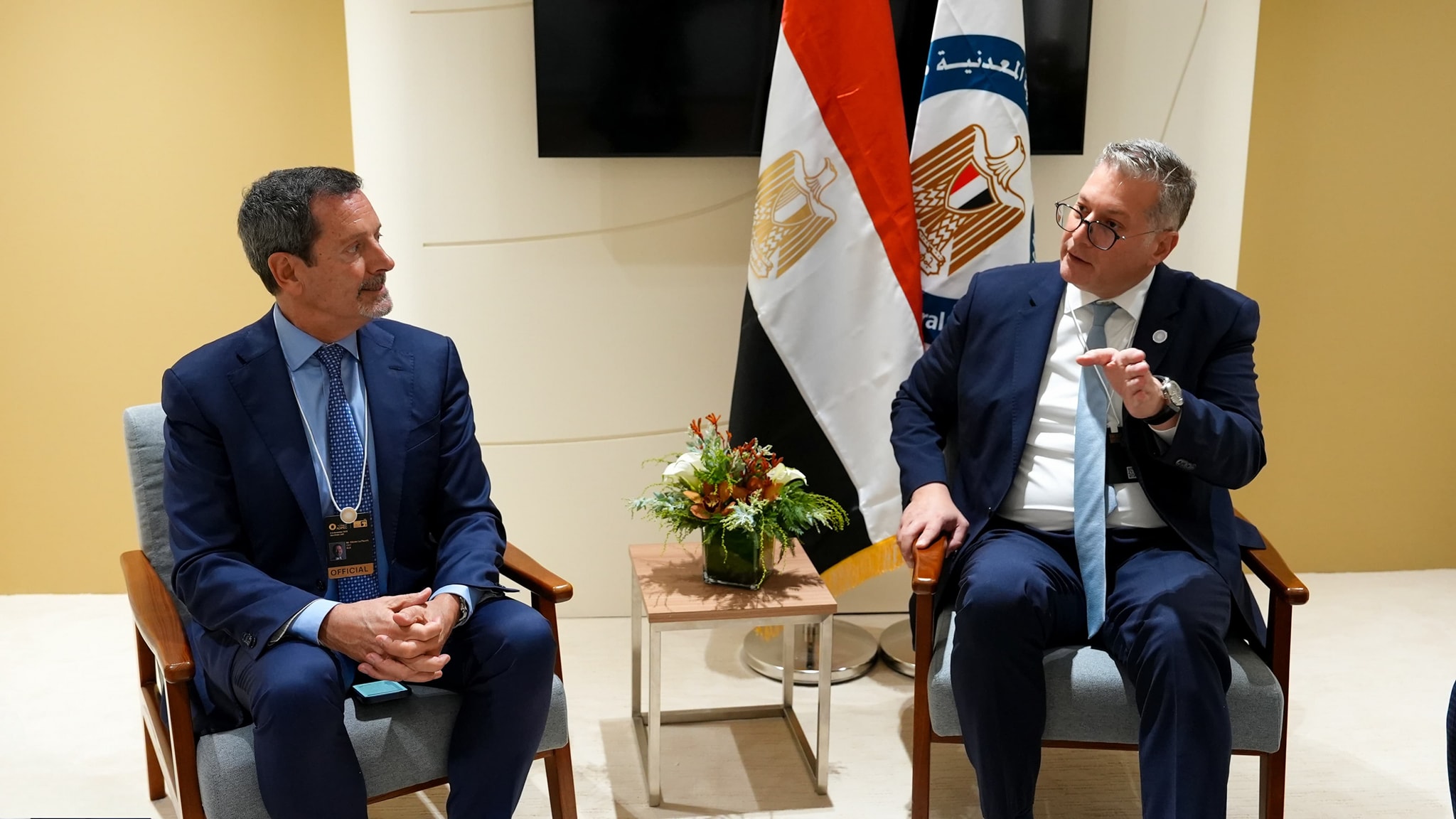 وزير البترول مع رؤساء وقادة شركات الطاقة العالمية