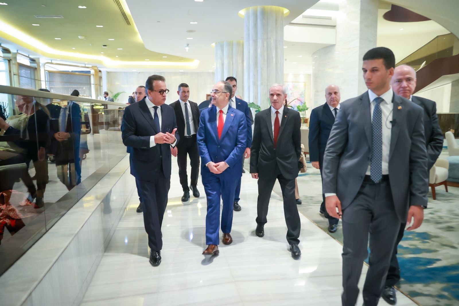 وزير الصحة والسكان يلتقي رئيس جمهورية ألبانيا