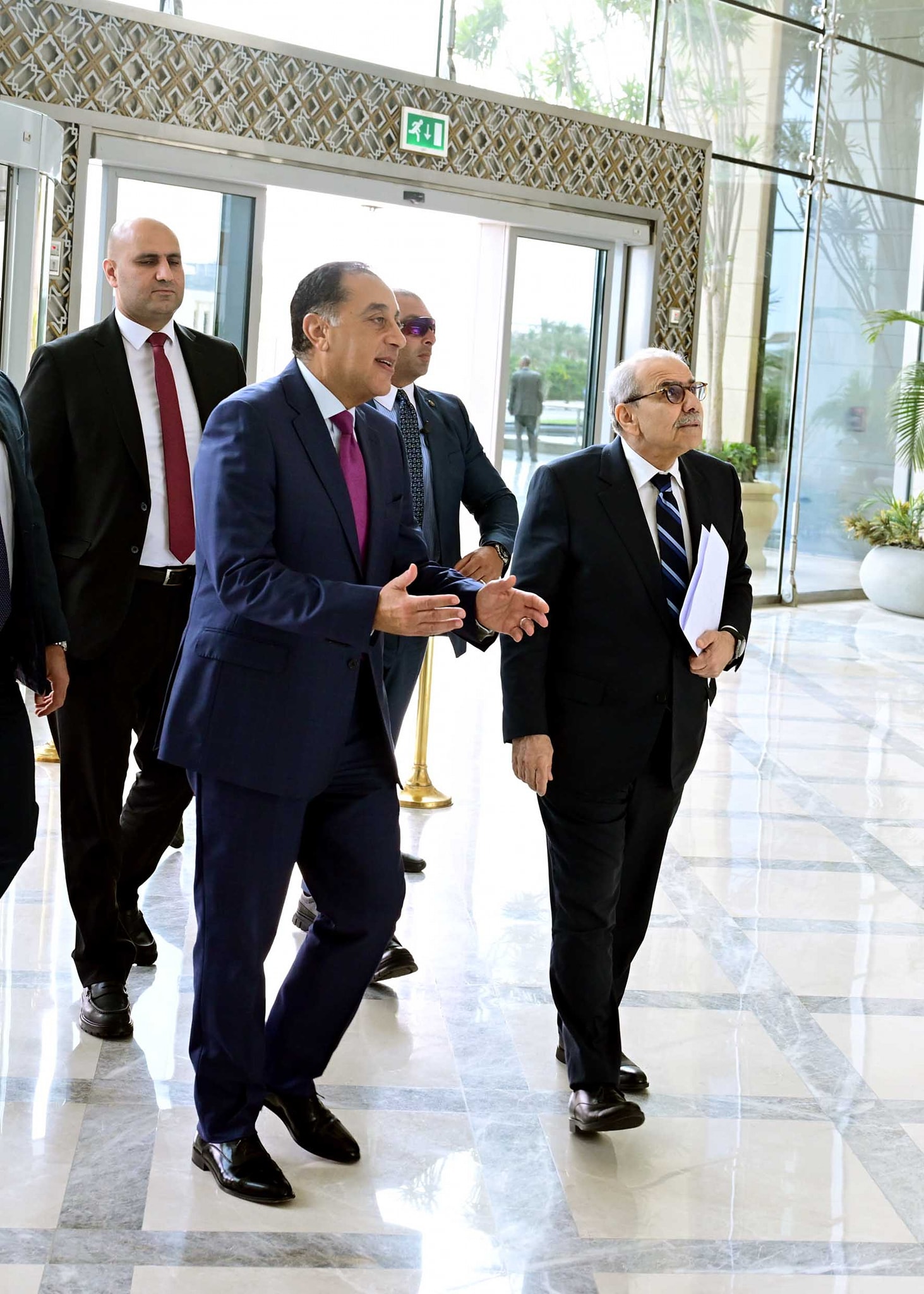 رئيسا وزراء مصر ولبنان يترأسان اجتماع اللجنة العليا المصرية اللبنانية