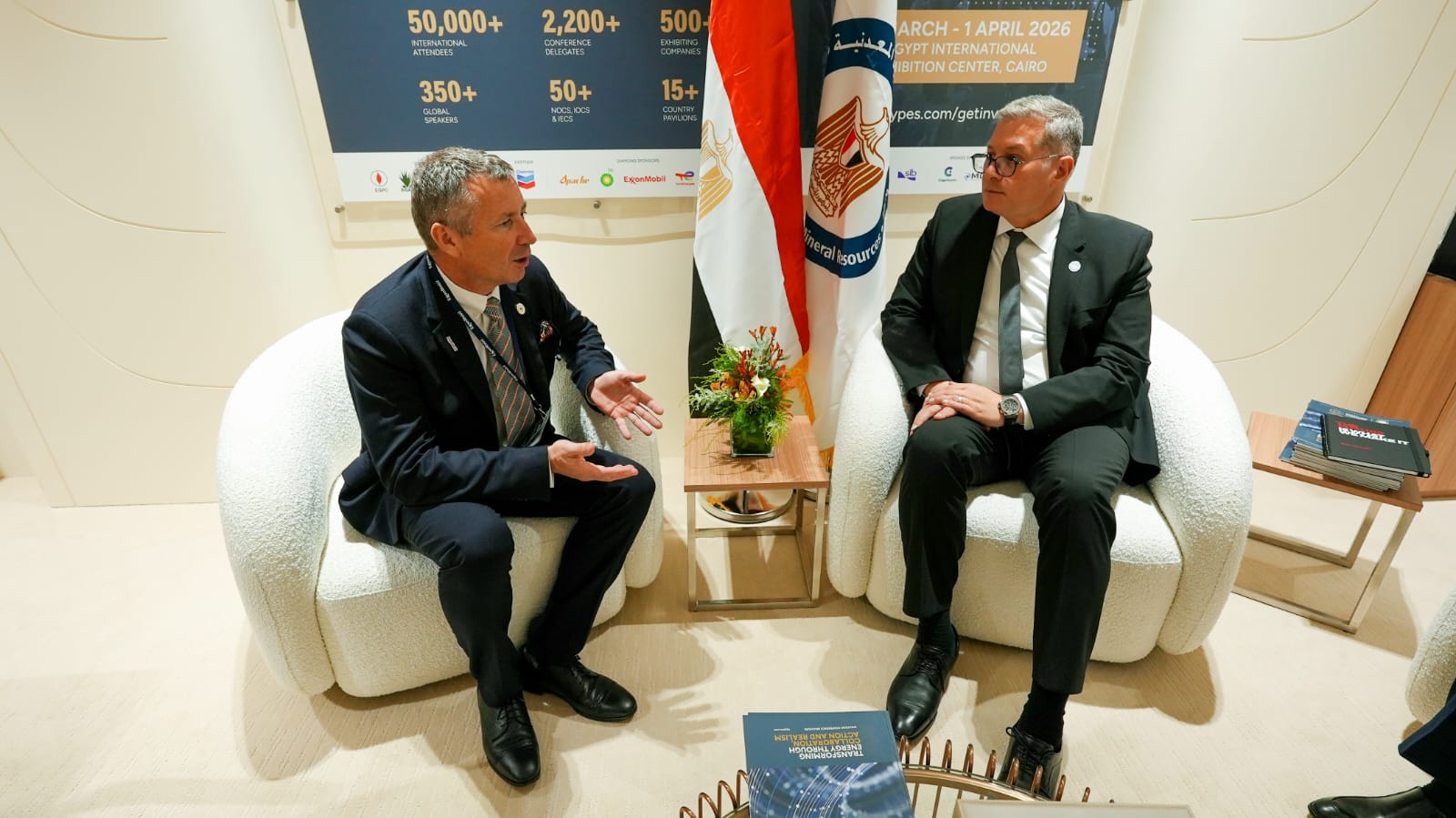 توقيع مذكرة نوايا بين شركة إيجاس وإكسون موبيل