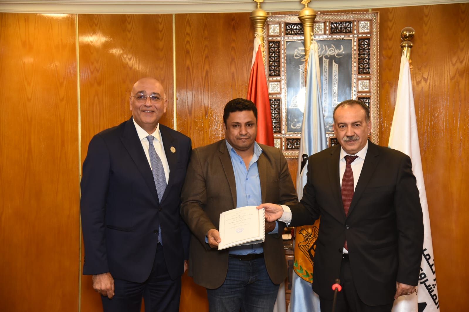 محافظ أسيوط يستقبل رئيس جهاز تنمية المشروعات