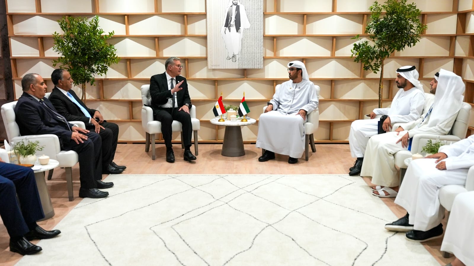 توقيع اتفاقية بين شركة إيجاس وشركة أركيوس وشركتي شل وبي بي