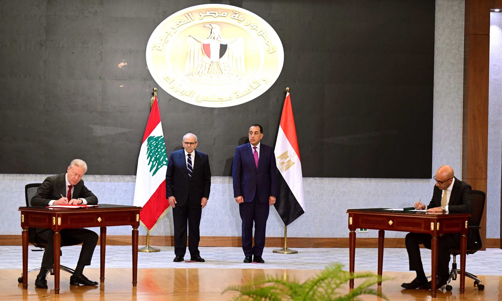 توقيع مذكرات تفاهم بين رئيسا وزراء مصر ولبنان