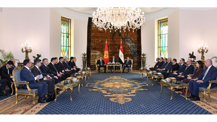 الرئيس السيسي يستقبل رئيس الجمهورية القرغيزية