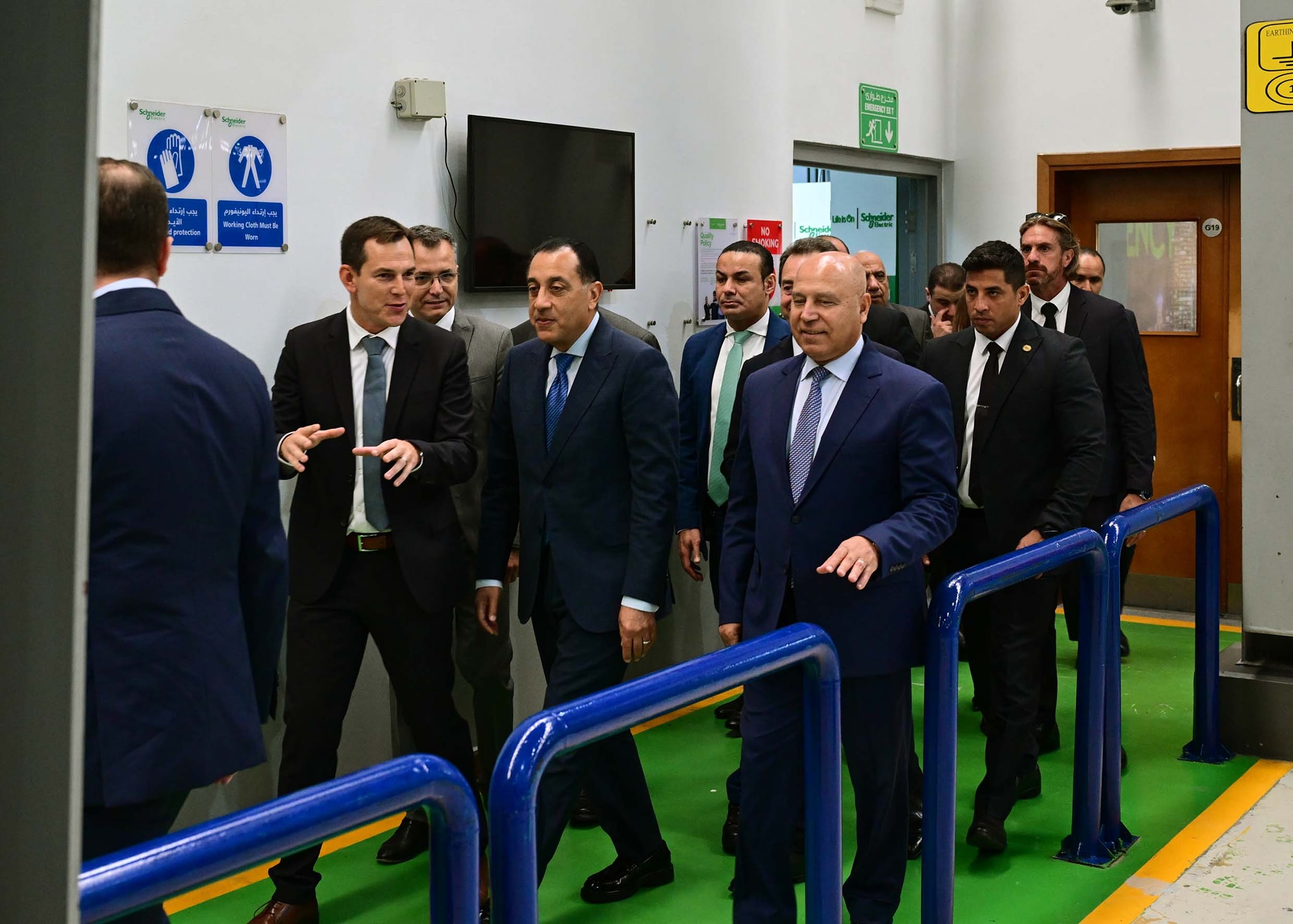 مدبولي يفتتح توسعات المصنع الإقليمي لشركة شنايدر إلكتريك