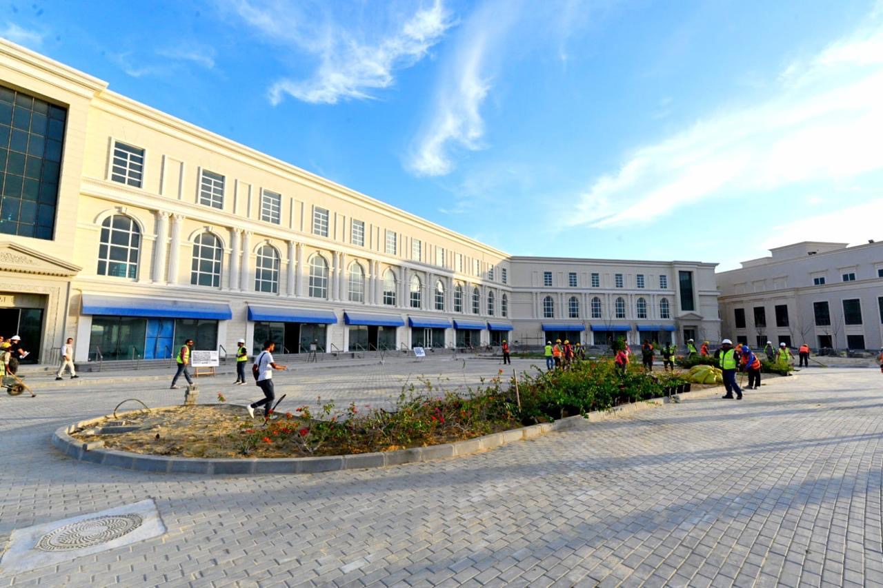 وزير الإسكان يتفقد مشروع سكن لكل المصريين وكوبري C3 بالعلمين الجديدة