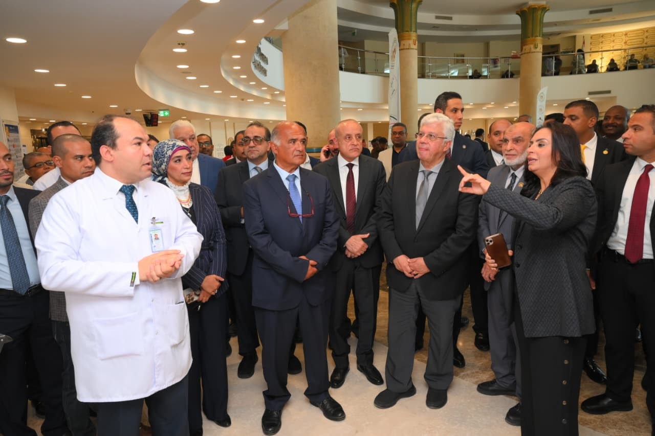 توقيع مذكرة تفاهم لتطوير مستشفى شفاء بالأقصر