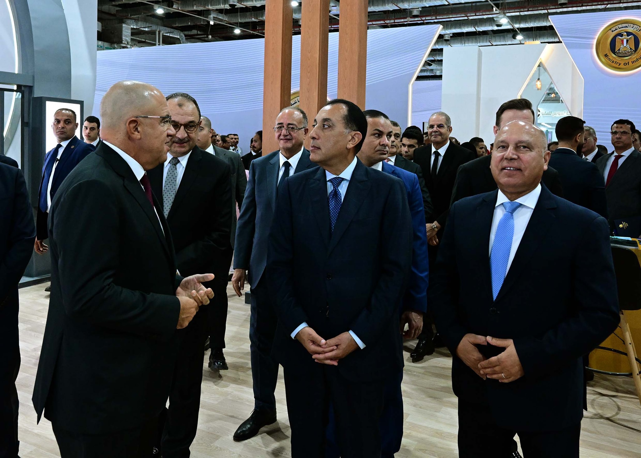 رئيس الوزراء يزور معرض الصناعة MEA Industry
