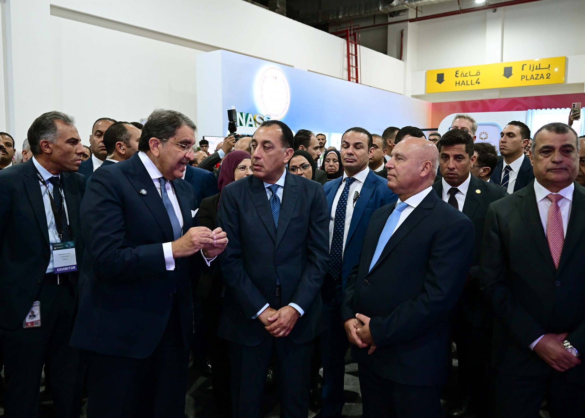 رئيس الوزراء يزور معرض الصناعة MEA Industry