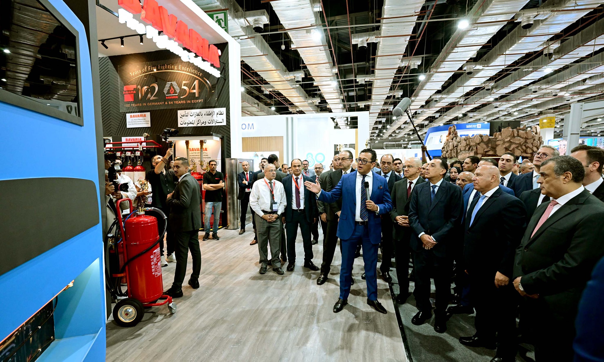 رئيس الوزراء يزور معرض الصناعة MEA Industry