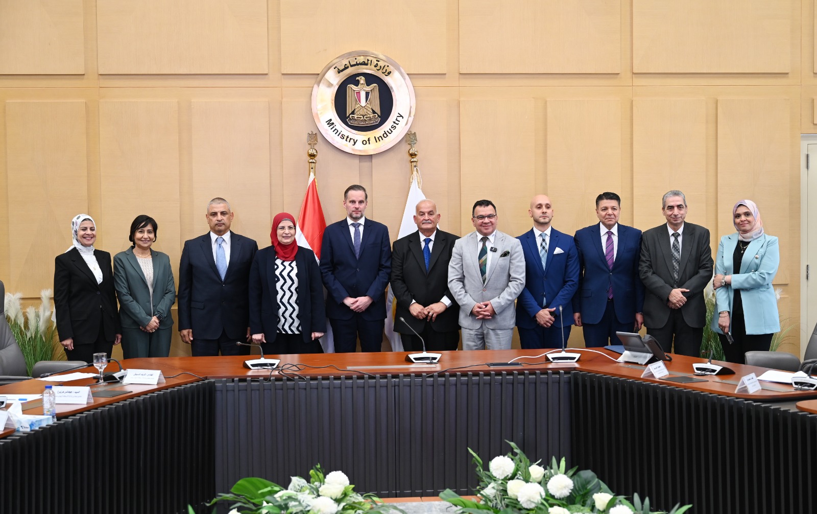 توقيع عقد شراكة بين القاهرة للاستثمار وشركة ليوني مصر