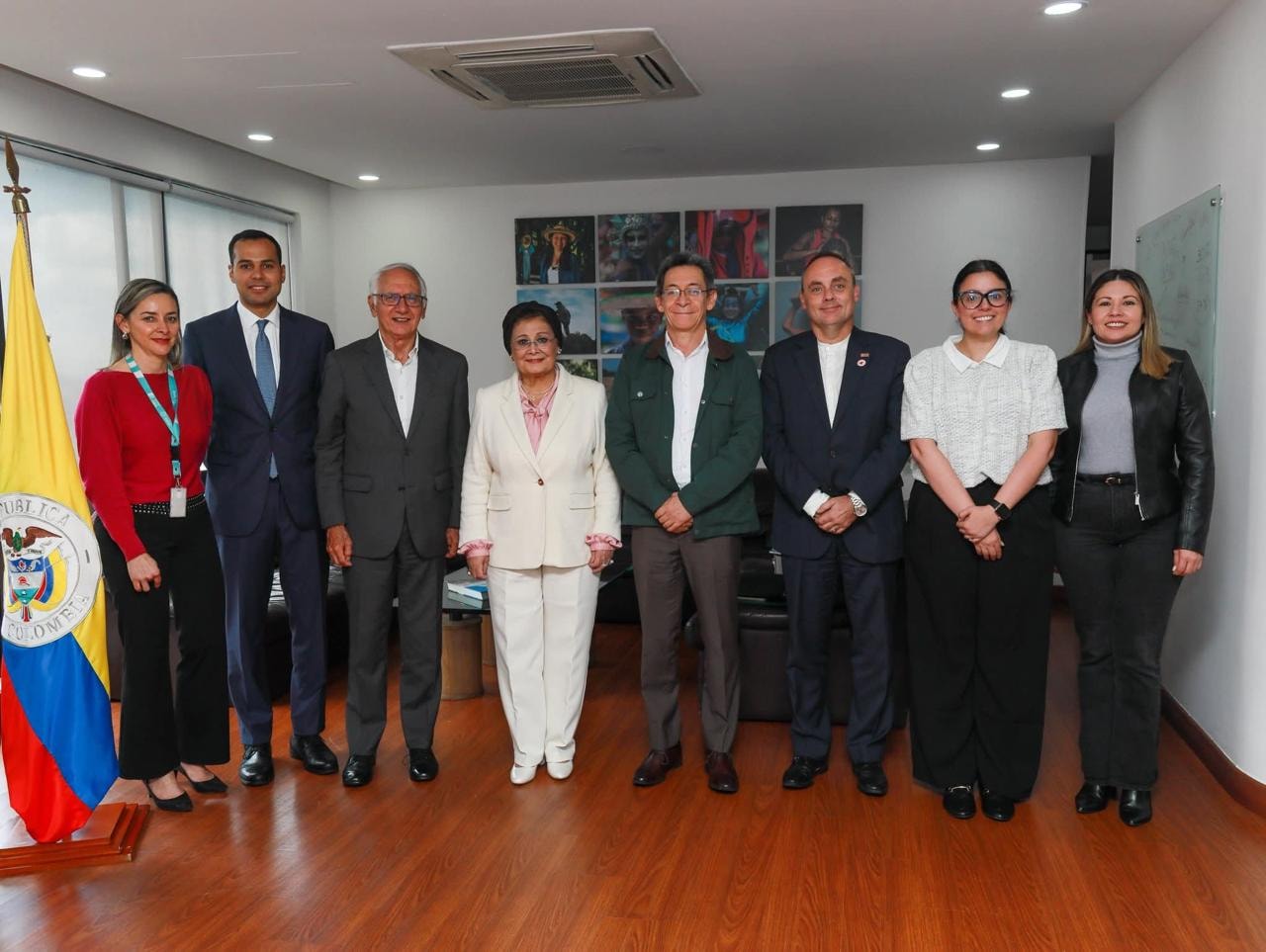 مصر تبحث مع كولومبيا تبادل الخبرات في الرعاية الصحية للأمهات والأطفال 