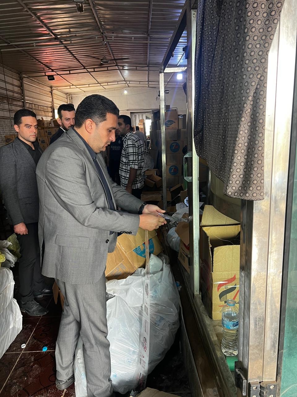 ضبط محطة غير مرخصة لتعبئة المياه المعدنية بمحافظة القليوبية