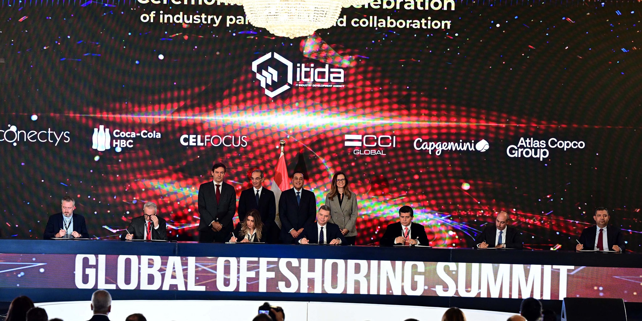 توقيع 55 مذكرة تفاهم بين شركات محلية وعالمية فى مجال صناعة التعهيد