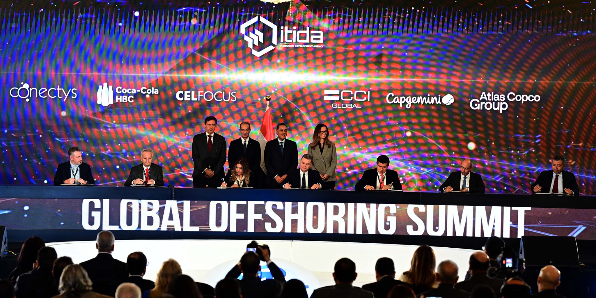 توقيع 55 مذكرة تفاهم بين شركات محلية وعالمية فى مجال صناعة التعهيد