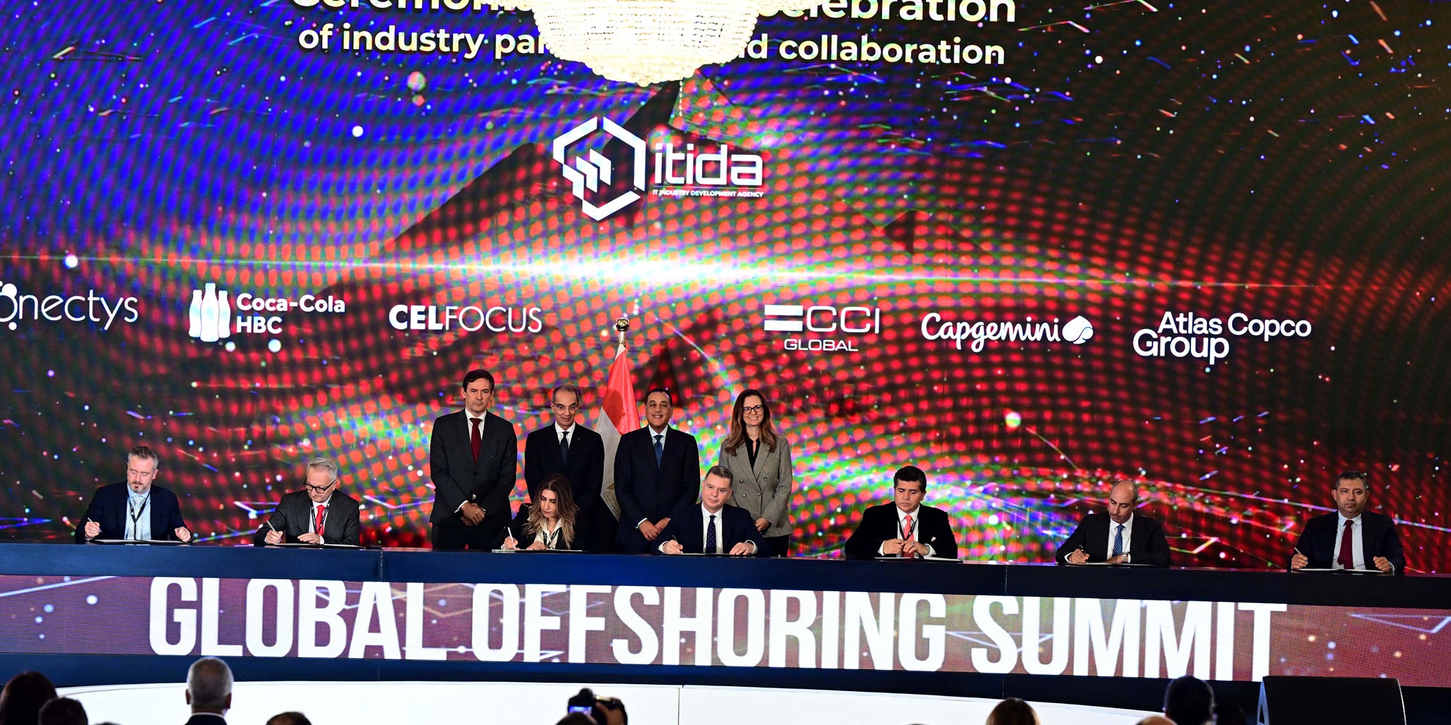 توقيع 55 مذكرة تفاهم بين شركات محلية وعالمية فى مجال صناعة التعهيد