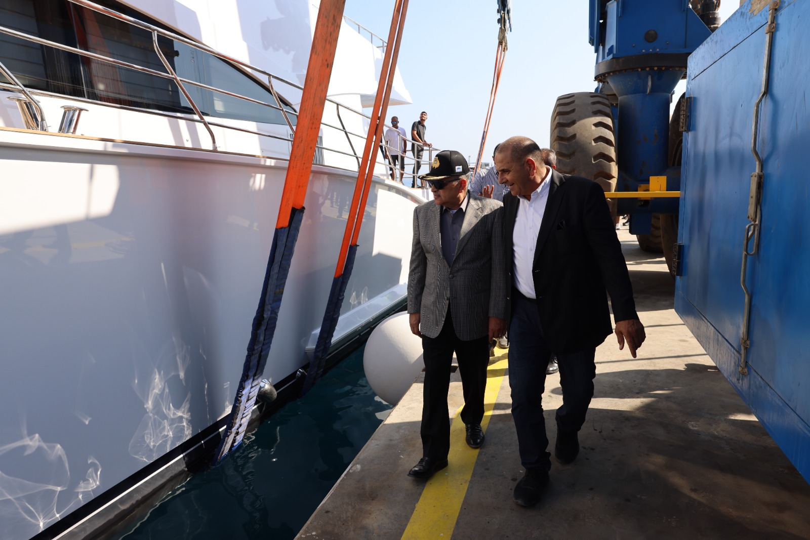 تدشين باكورة إنتاج شركة قناة السويس للقوارب الحديثة