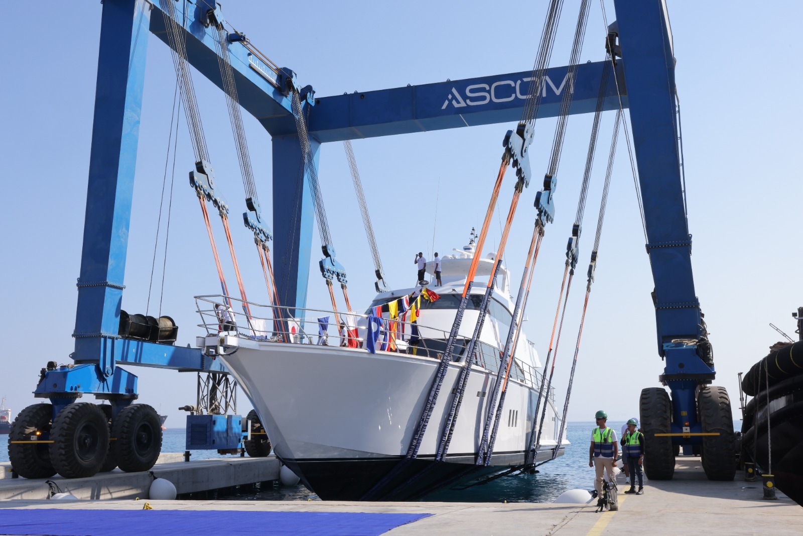 تدشين باكورة إنتاج شركة قناة السويس للقوارب الحديثة