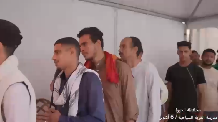 مشاركة المواطنين فى الإنتخابات بمدينة 6 أكتوبر