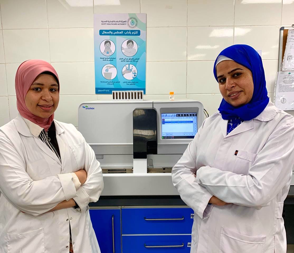 تشغيل 294 معملًا طبيًا في المجمعات الطبية والمستشفيات