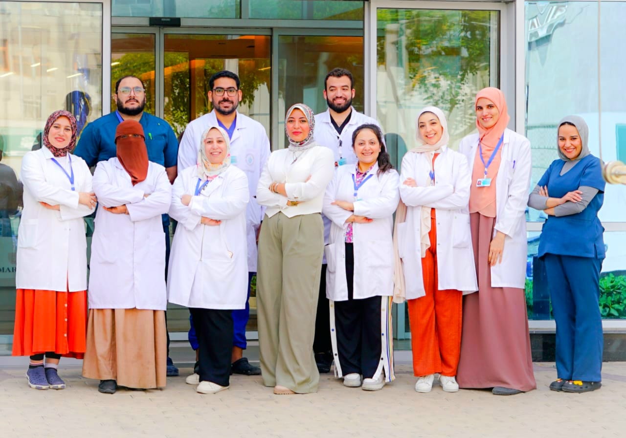 تشغيل 294 معملًا طبيًا في المجمعات الطبية والمستشفيات