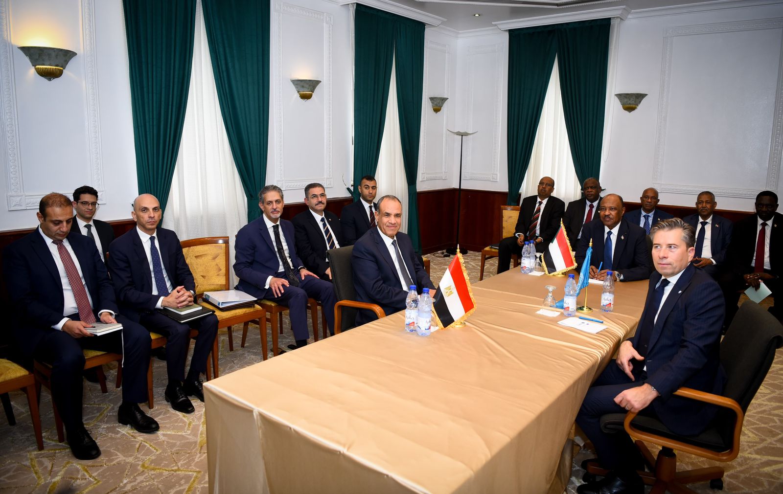 اجتماع بين وزيرى خارجية مصر والسودان ووكيل السكرتير العام للأمم المتحدة
