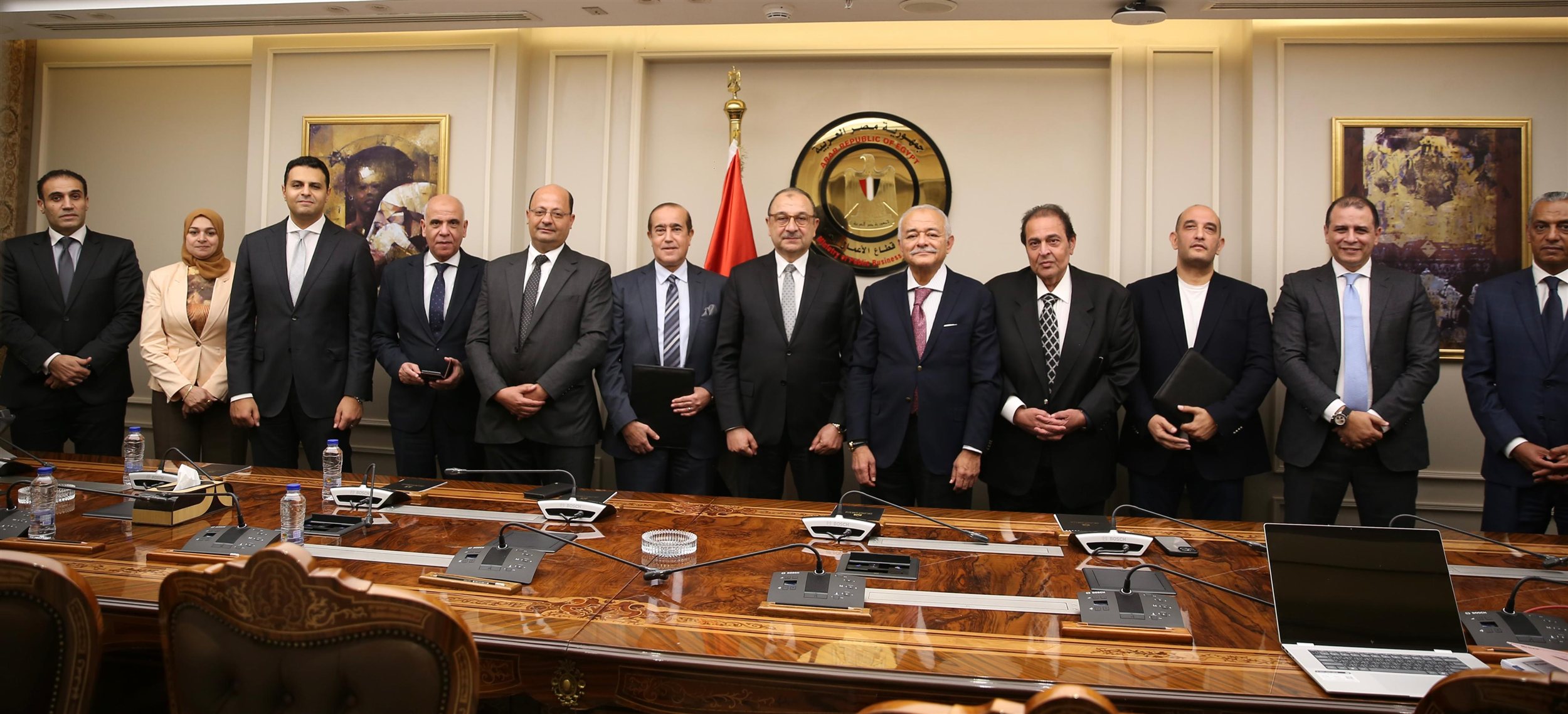 توقيع اتفاق تكميلي لعقود تطوير مجاويش بالغردقة