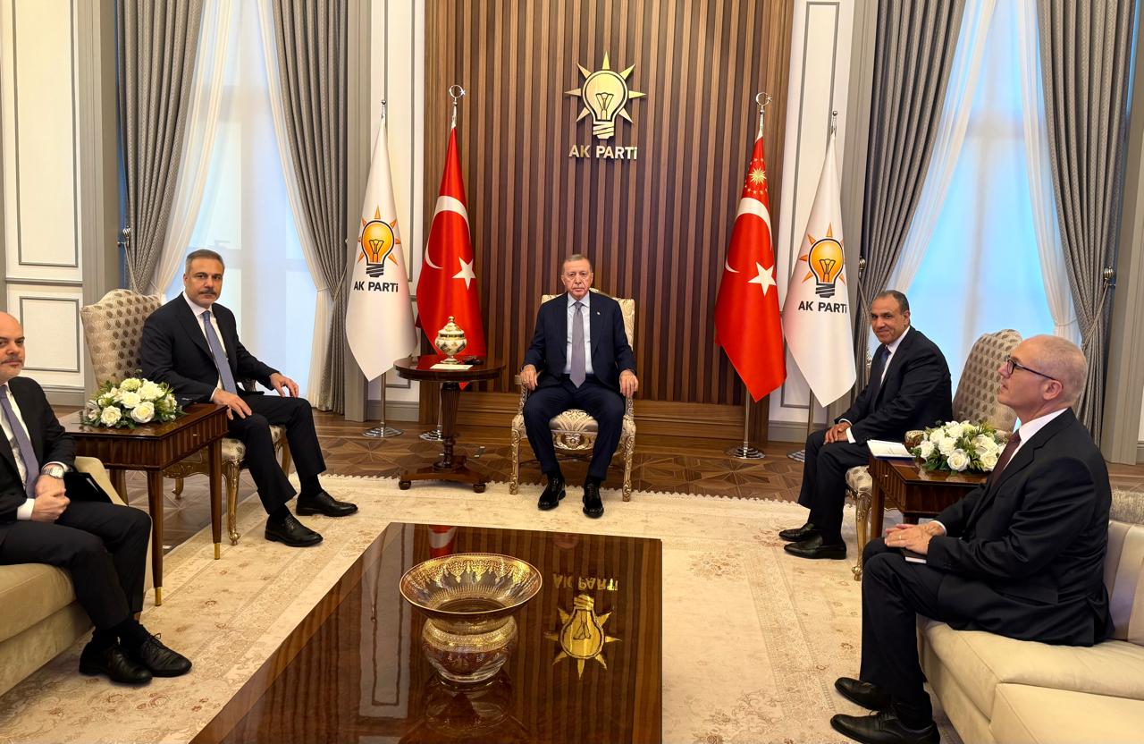 وزير الخارجية يلتقي الرئيس التركي 