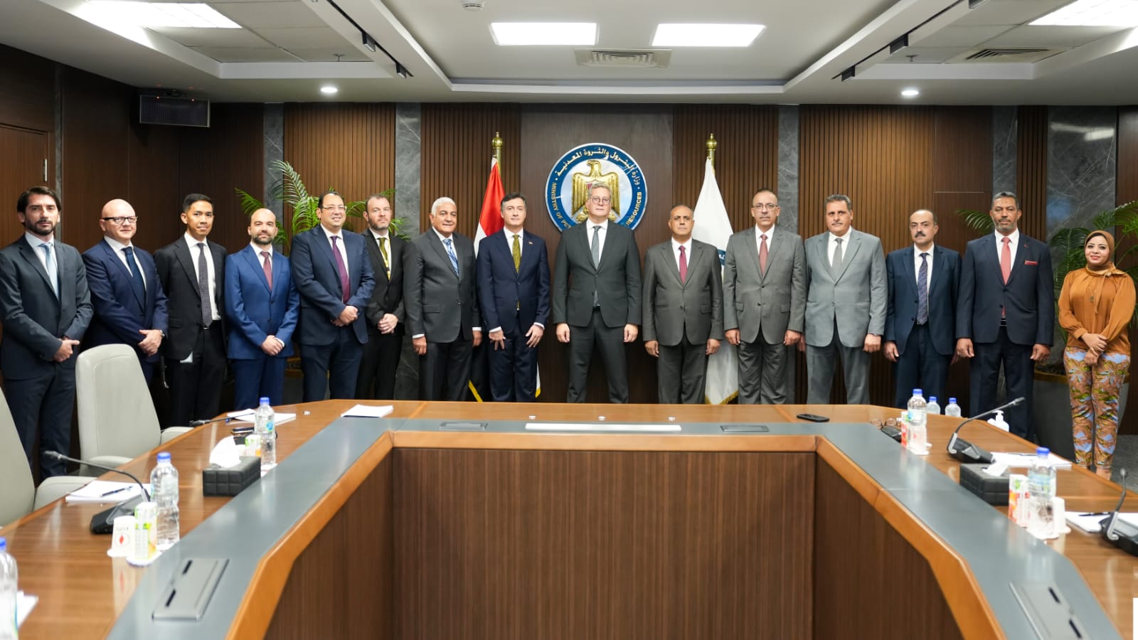 توقيع اتفاقية بين الهيئة المصرية العامة للبترول وشركة إيني