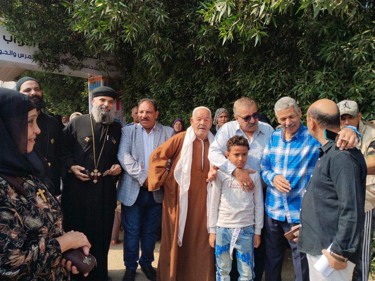 مظاهر الوحدة الوطنية باللجان الإنتخابية بابو النمرس فى الجيزة