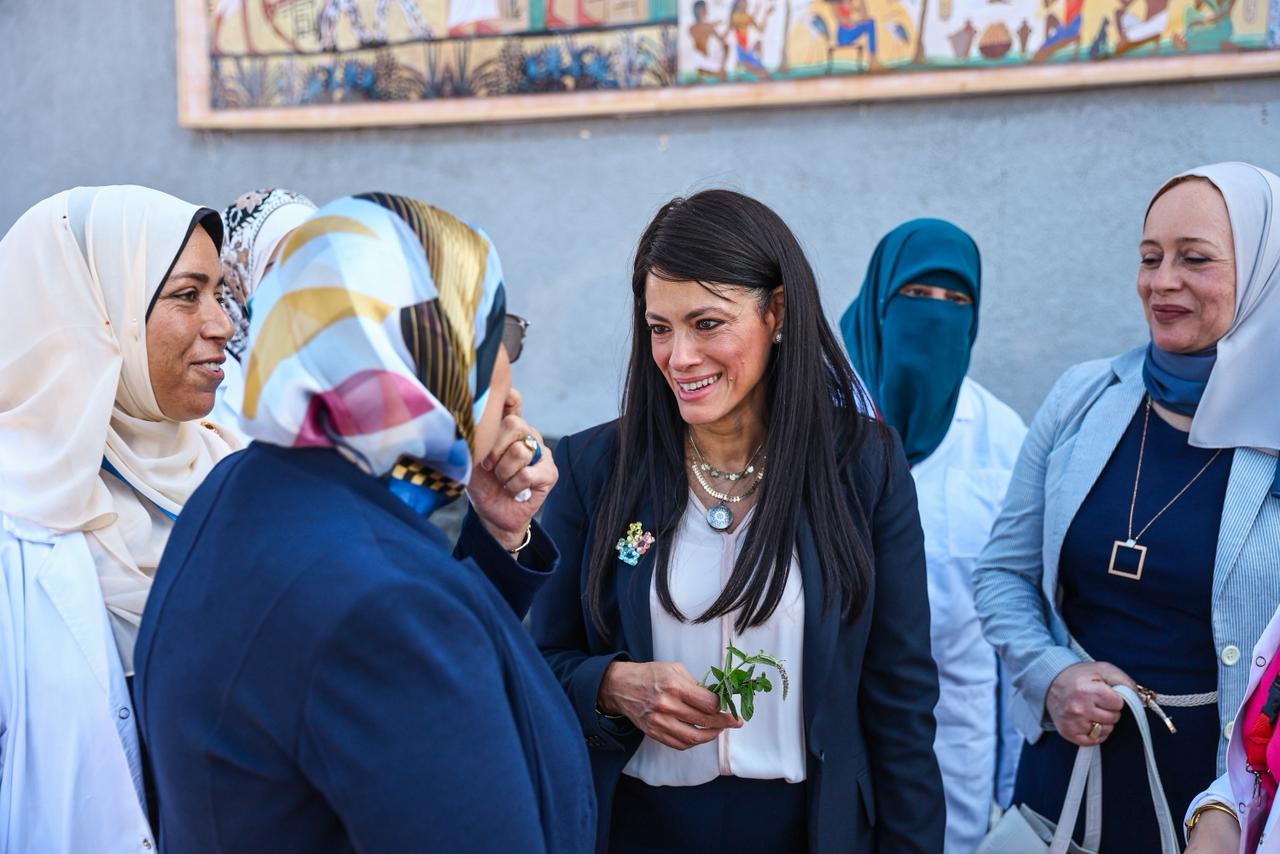 المشاط تستعرض تفاصيل الاستثمارات العامة لمحافظة جنوب سيناء