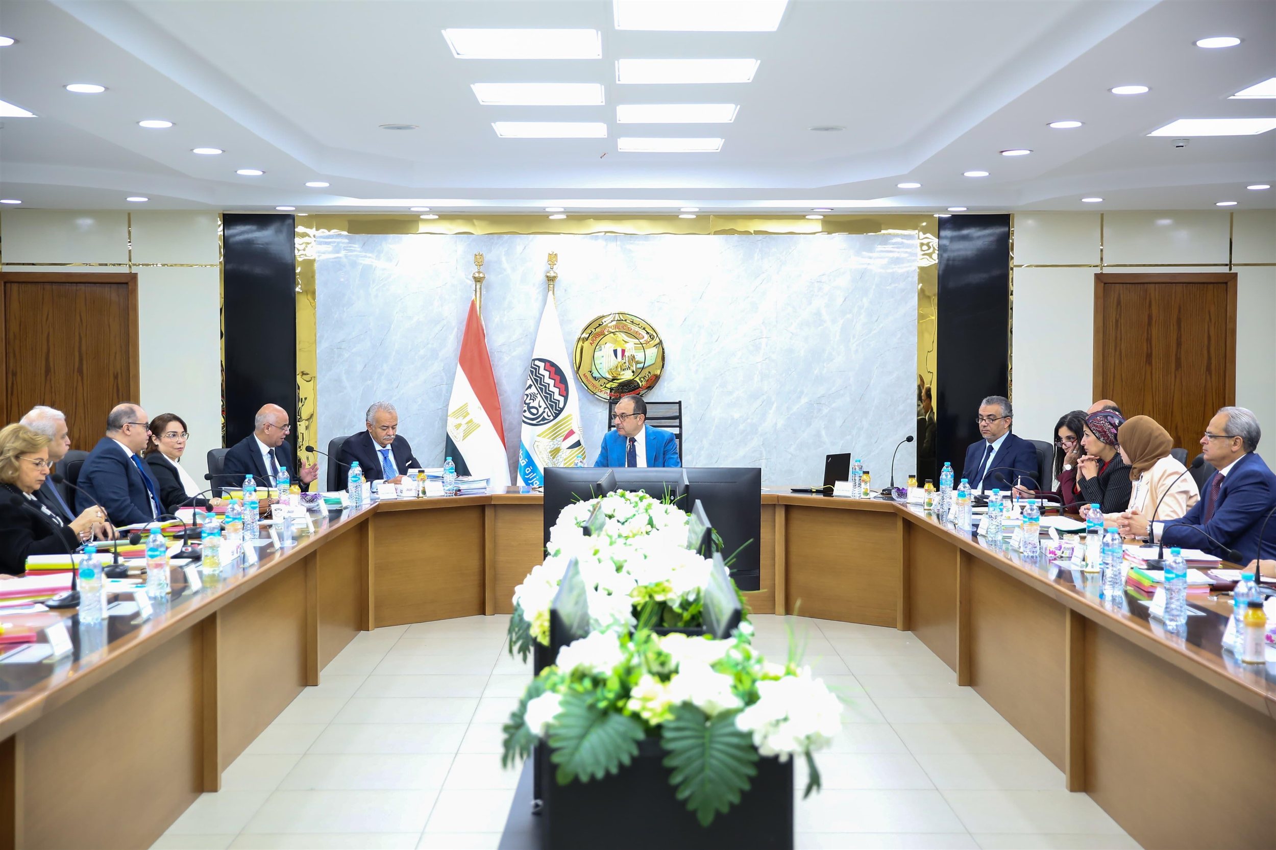 وزير قطاع الأعمال يترأس عمومية القابضة للسياحة والفنادق