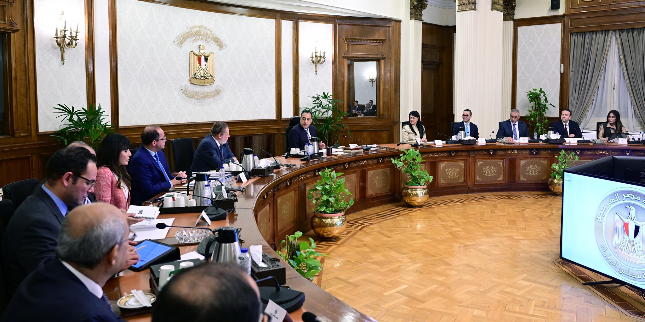 رئيس الوزراء يترأس اجتماع المجموعة الوزارية الاقتصادية