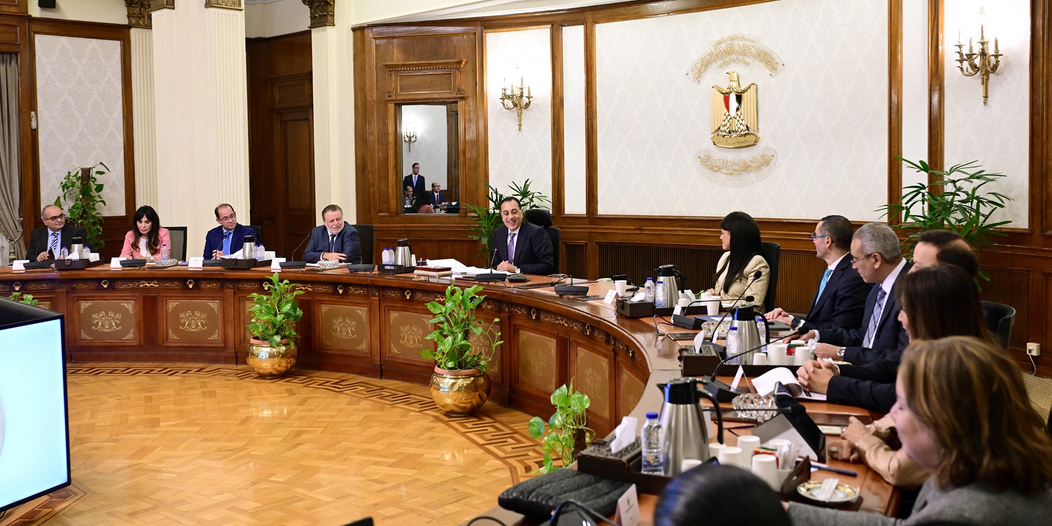 رئيس الوزراء يترأس اجتماع المجموعة الوزارية الاقتصادية