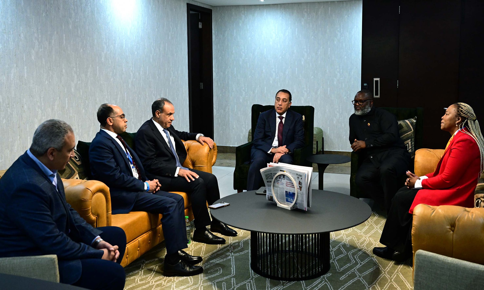 رئيس الوزراء يصل جوهانسبرج لترؤس وفد مصر بقمة مجموعة العشرين