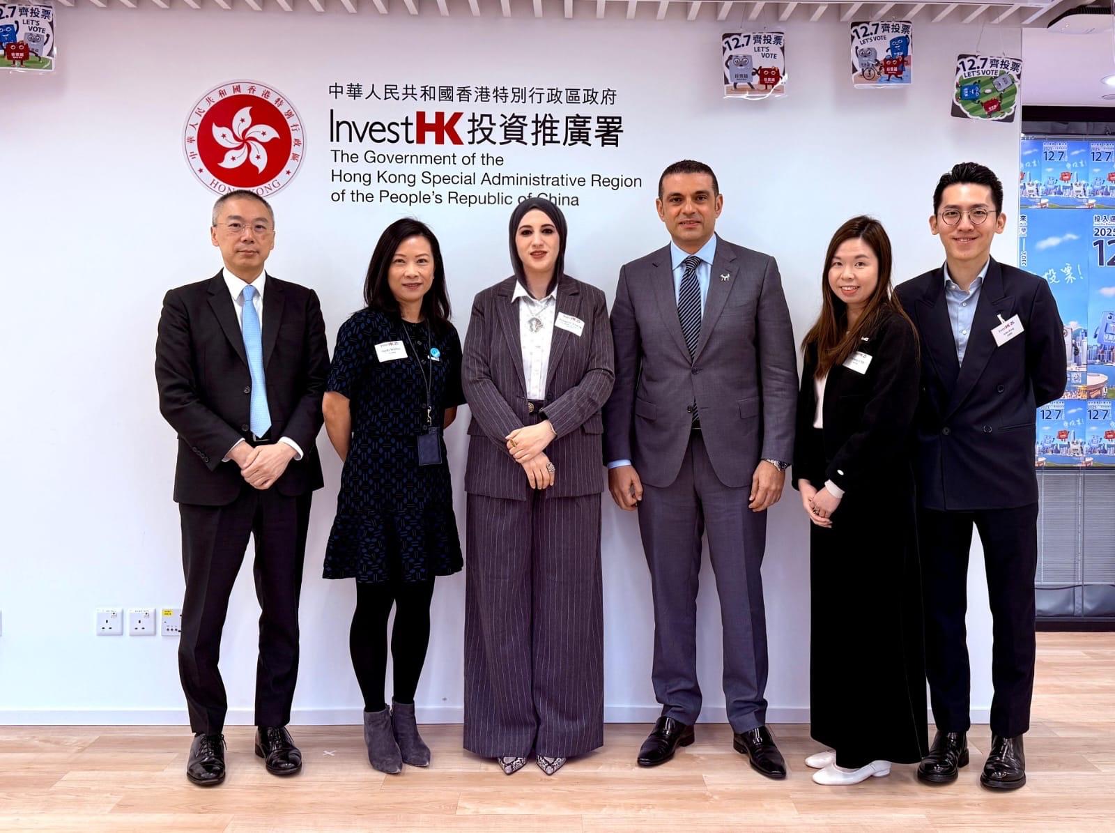 نائب وزير السياحة تلتقي مع وزيرة الدولة للسياحة بهونج كونج