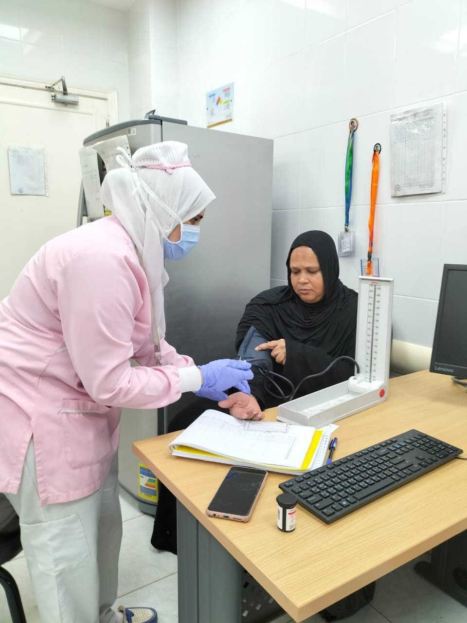 إجراء فحوصات طبية شاملة بمحافظات التأمين الصحي